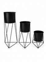planter metal stand